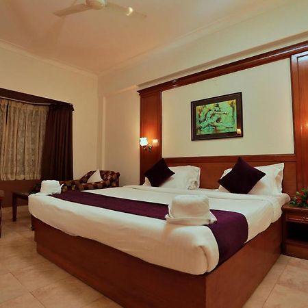 Hotel Edassery Mansion Kochi Exterior foto