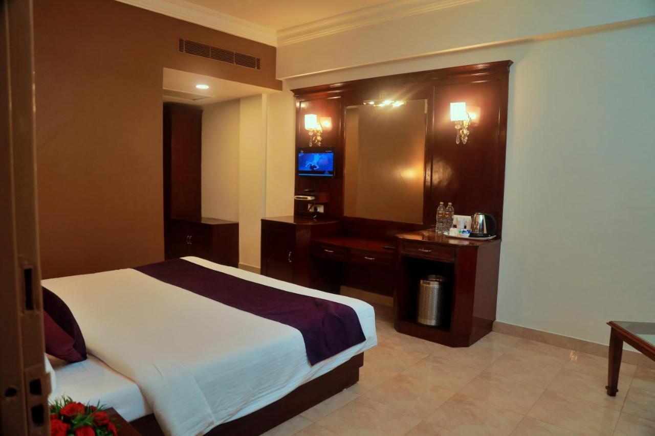 Hotel Edassery Mansion Kochi Exterior foto