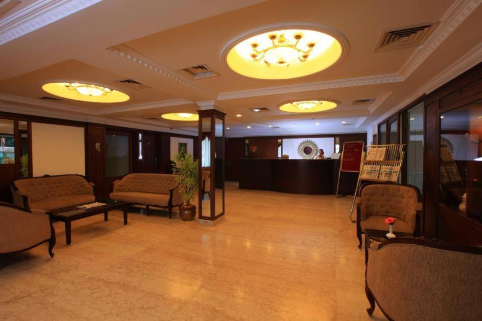 Hotel Edassery Mansion Kochi Exterior foto